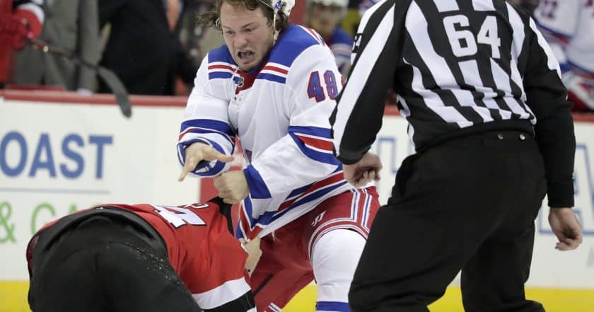 Brendan Lemieux agrees to 1-year contract with New York Rangers