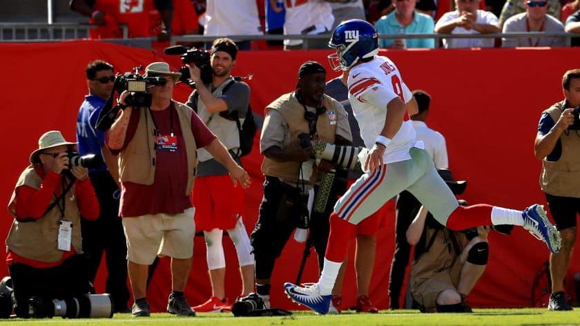 New York Giants QB Daniel Jones tallies first NFL touchdown (Video)
