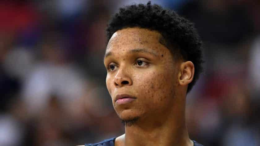 New York Knicks sign Ivan Rabb to 2-way contract