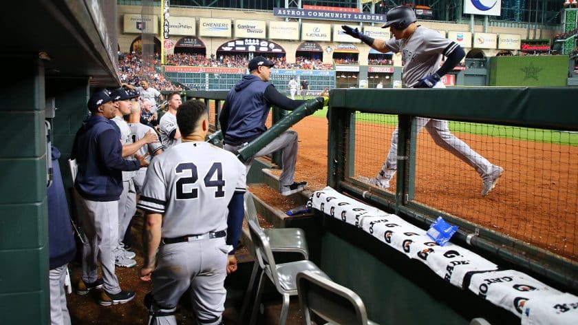 New York Yankees dugout furious with Astros’ alleged sign-stealing (Report)
