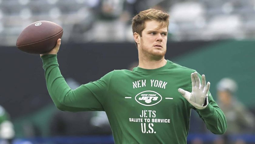 New York Jets QB Sam Darnold heckled by Giants fan over seeing ghosts (Video)