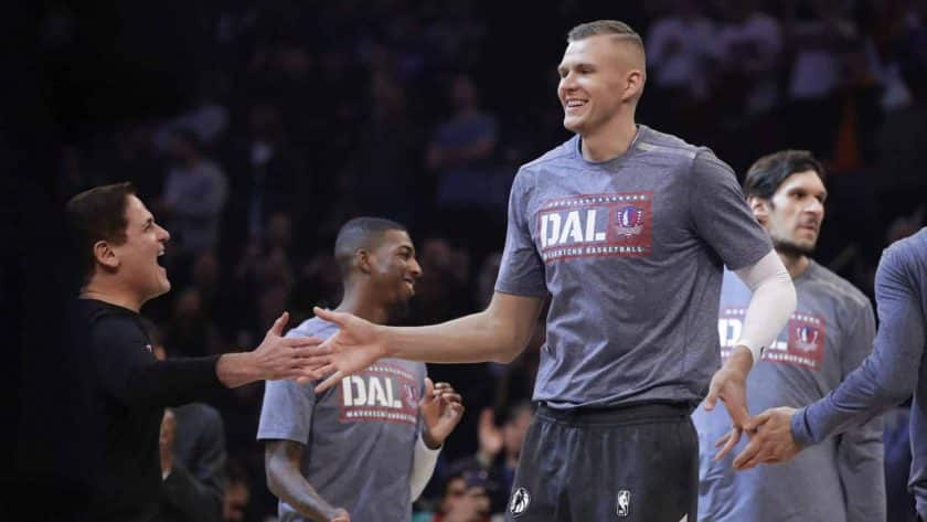 New York Knicks: MSG crowd destroys Kristaps Porzingis upon introduction (Video)