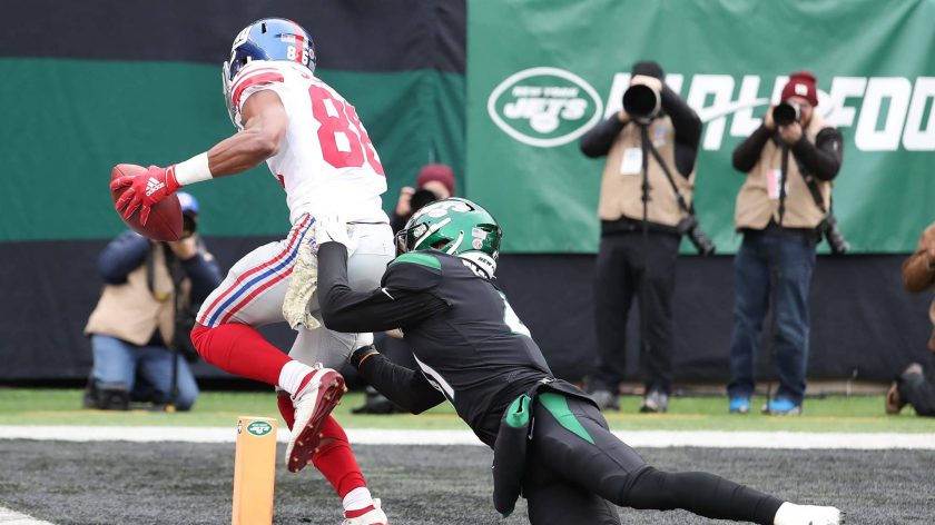 New York Giants WR Darius Slayton goes for 56-yard TD on 4th down (Video)