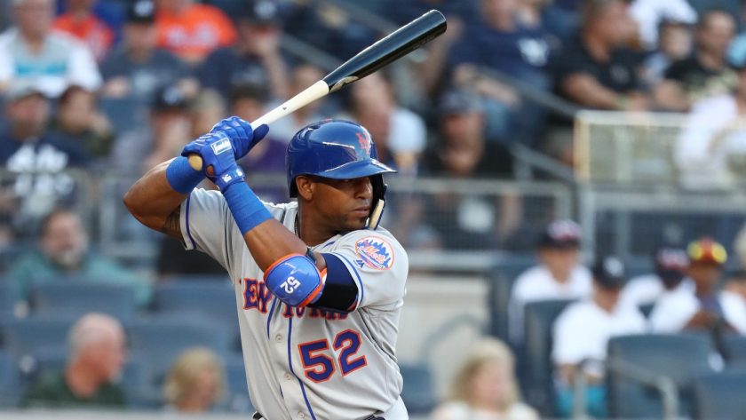 New York Mets OF Yoenis Céspedes takes batting practice with Endy Chávez