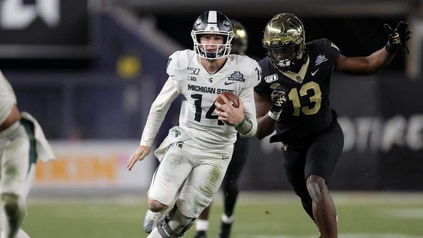 Michigan State wins wild Pinstripe Bowl over Wake Forest (Highlights)