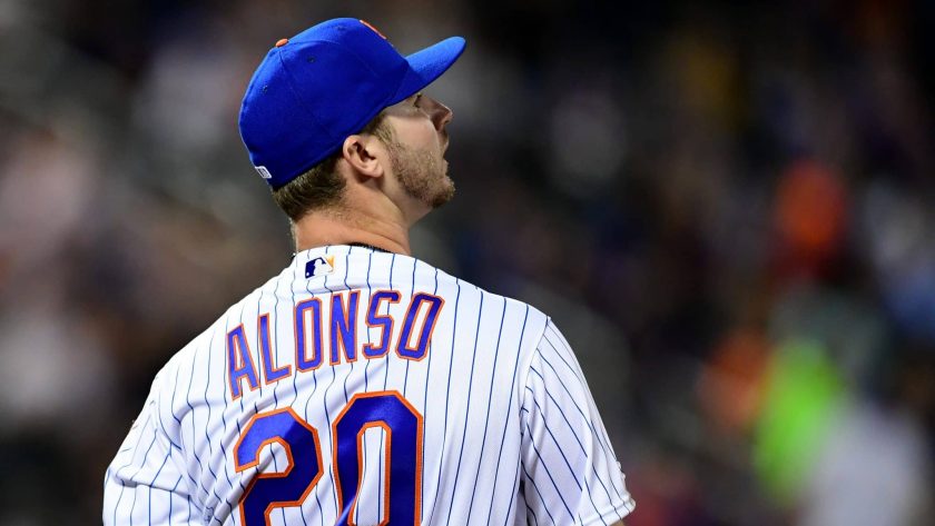New York Mets 1B Pete Alonso dresses like Joe Namath while out in NYC