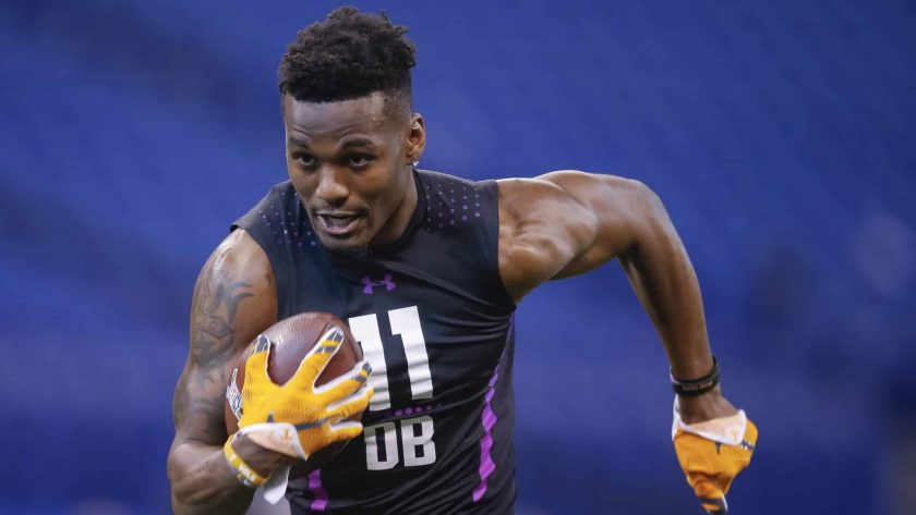 INDIANAPOLIS, IN - MARCH 05: Tennessee defensive back Rashaan Gaulden (DB11) runs the ball during the NFL Scouting Combine at Lucas Oil Stadium on March 5, 2018 in Indianapolis, Indiana.
