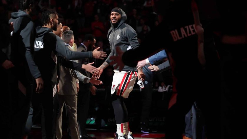 Former New York Knicks star Carmelo Anthony drops season-high 32 points in win (Video)