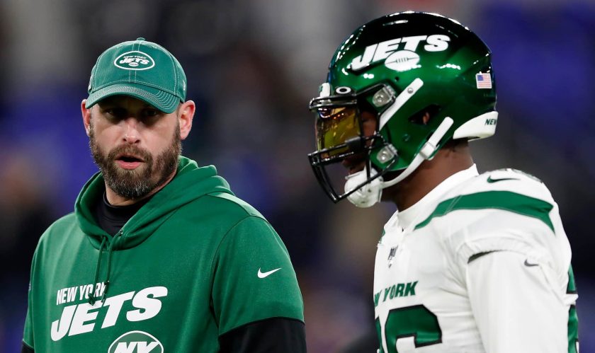 New York Jets HC Adam Gase deflects relevant Le’Veon Bell question (Video)