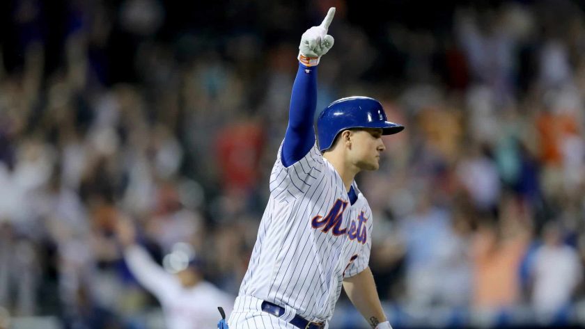 New York Mets’ J.D. Davis doesn’t pay attention to trade rumors