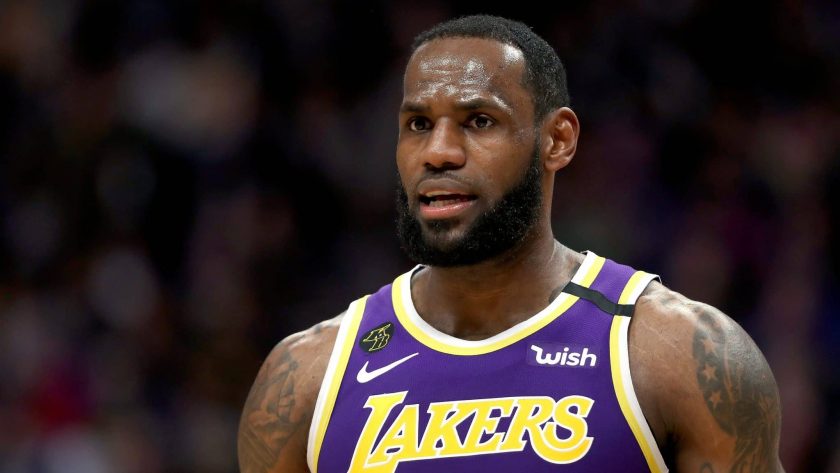LeBron James urges Rob Manfred to listen to the players
