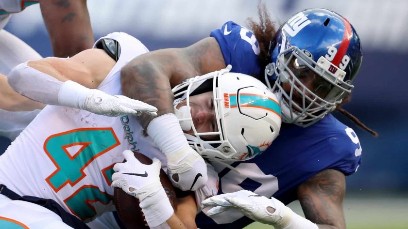 New York Giants DL Leonard Williams will file grievance if tagged as DT (Report)