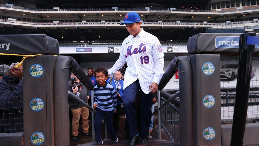 New York Mets skipper Luis Rojas expects to contend this season