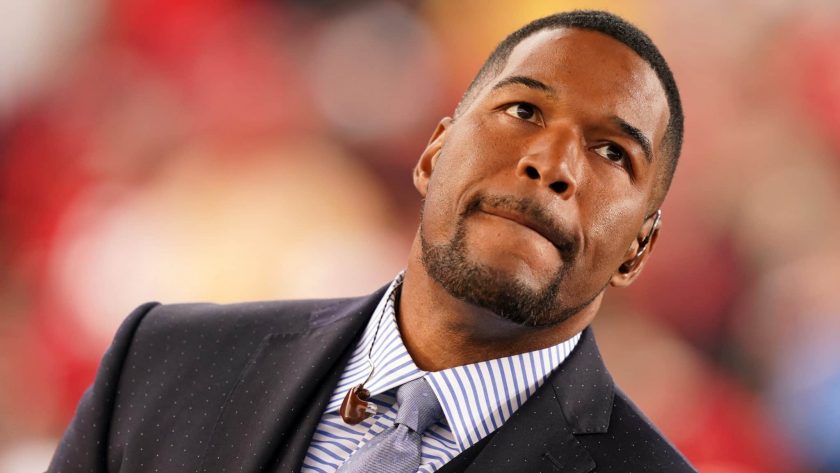 Giants Legend Michael Strahan Tests Positive for COVID-19 (Report)
