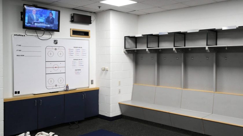 NHL announces policy for players during pause in schedule