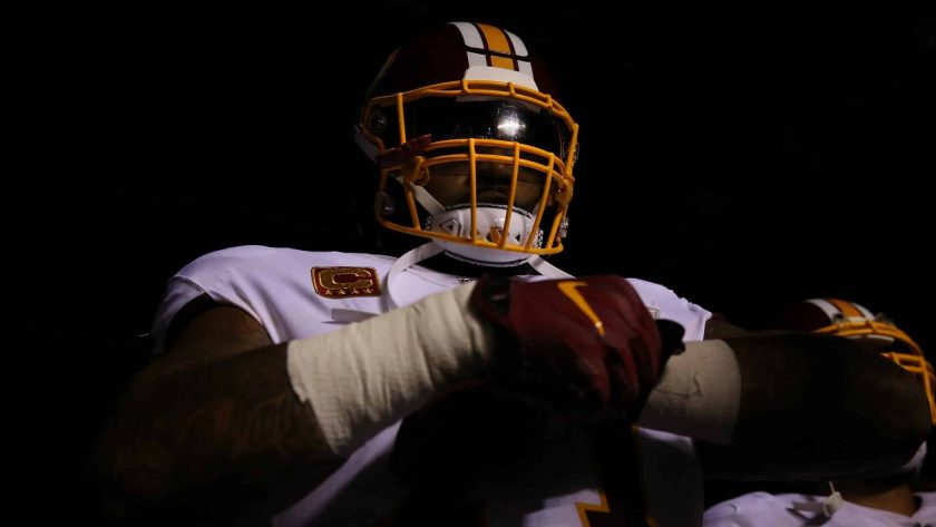 PHILADELPHIA, PA - OCTOBER 23: Trent Williams #71 of the Washington Redskins enters the field to take on the Philadelphia Eagles during their game at Lincoln Financial Field on October 23, 2017 in Philadelphia, Pennsylvania.