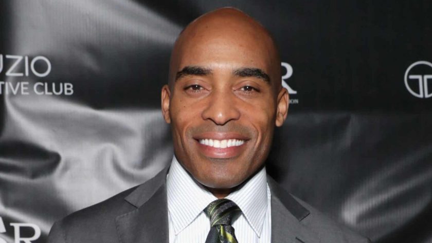 Former New York Giant Tiki Barber on early retirement: ‘I was getting the crap beat out of me’