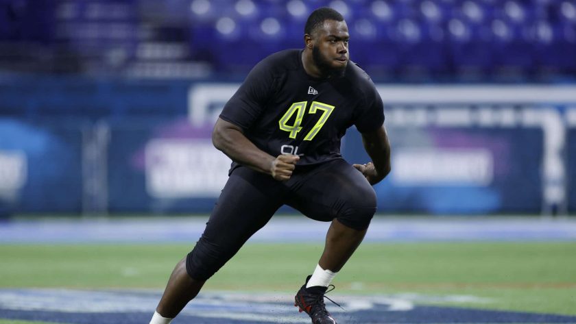 New York Giants’ Andrew Thomas chats with 17-year-old heart transplant survivor (Video)