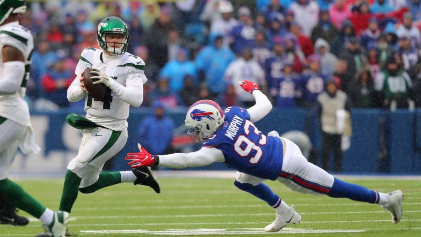 New York Jets’ Sam Darnold getting work in with QB guru Jordan Palmer (Video)