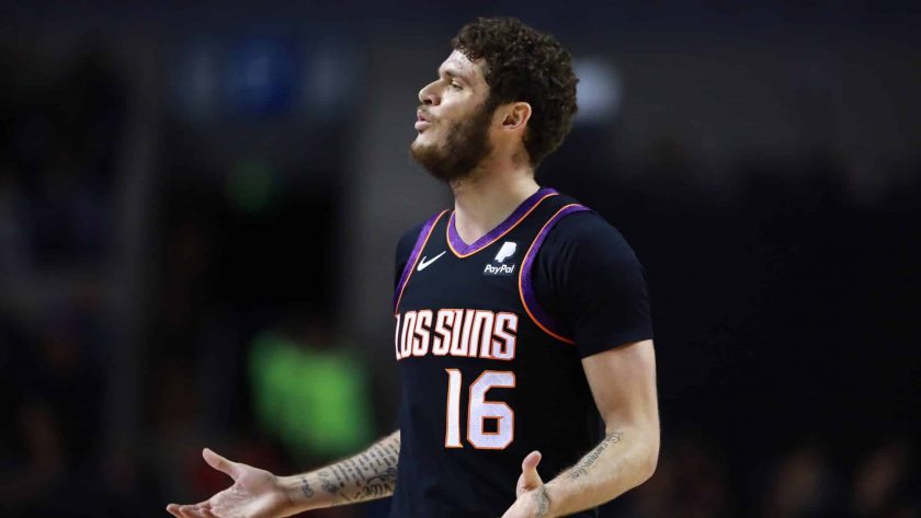 Brooklyn Nets waive Theo Pinson, sign Tyler Johnson (Report)