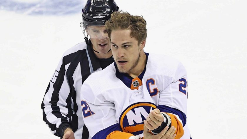 New York Islanders: Capitals HC calls Anders Lee’s late hit ‘predatory’