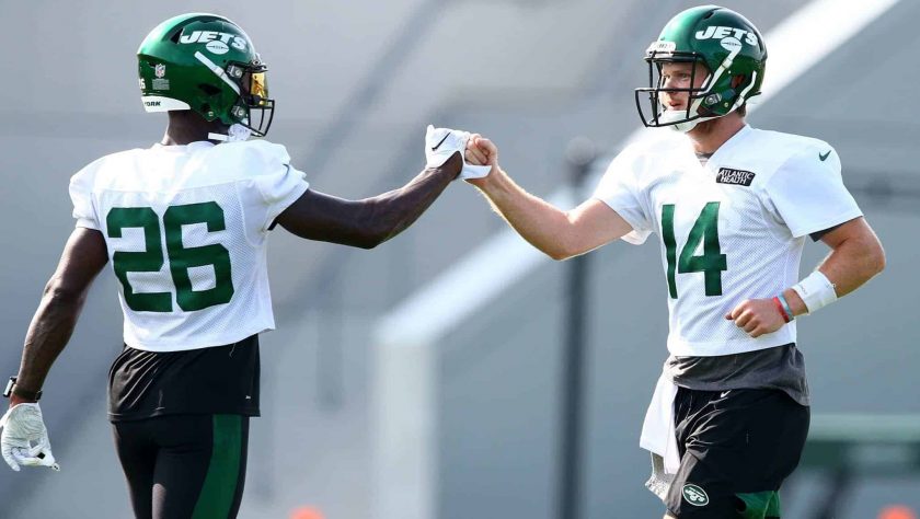 New York Jets RB Le’Veon Bell wants Sam Darnold to stay away from bars