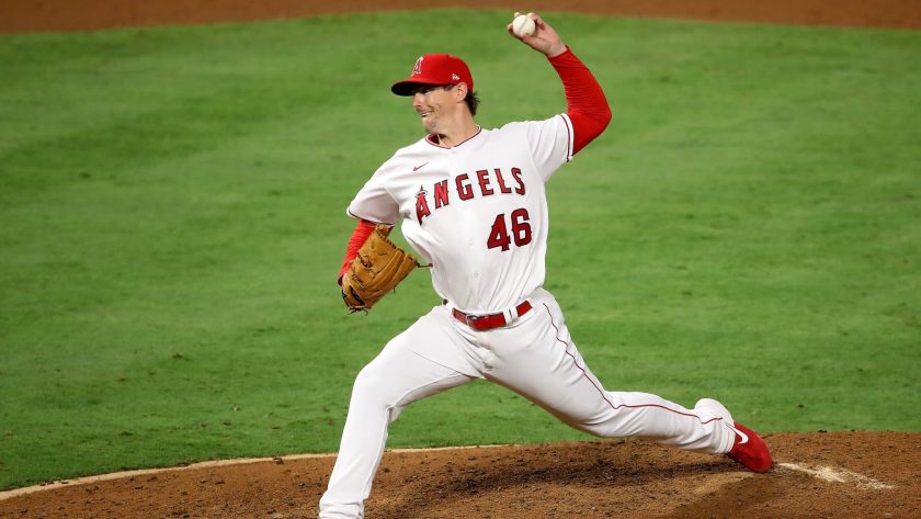 The New York Yankees sign southpaw Ryan Buchter to minors deal