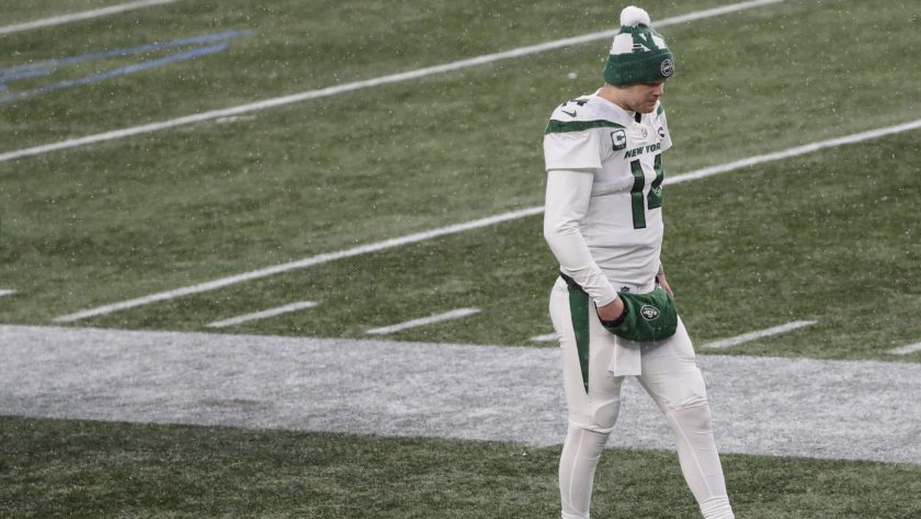 Former Jets QB Sam Darnold speaks on his standards with the Panthers