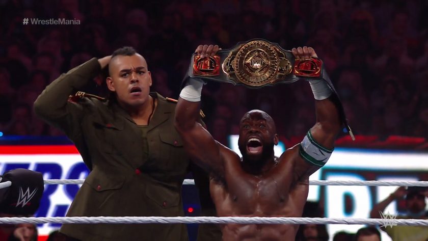 Apollo Crews defeats Big E for Intercontinental Championship at WrestleMania 37