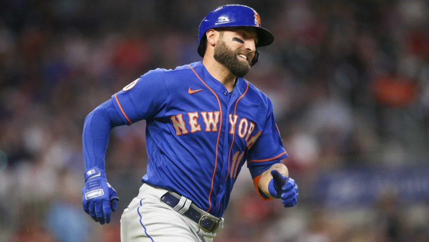Mets OF Kevin Pillar speaks to media following Monday’s injury