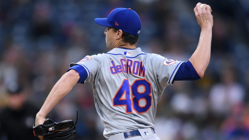 Jacob deGrom’s teammates go to bat for him amid cheating accusation