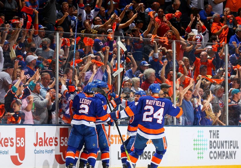 How the Islanders beat the Bruins