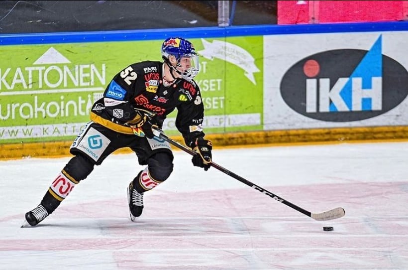 Islanders select Aatu Räty with their first pick of the 2021 draft