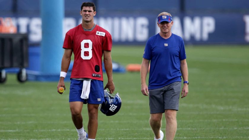 Jason Garrett, Giants staff trying to make Daniel Jones ‘comfortable’