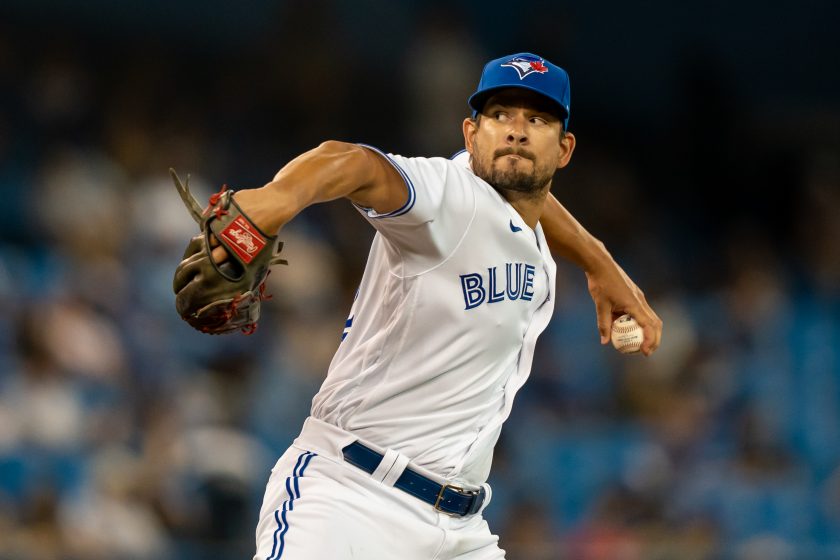 Mets add bullpen depth, sign Brad Hand