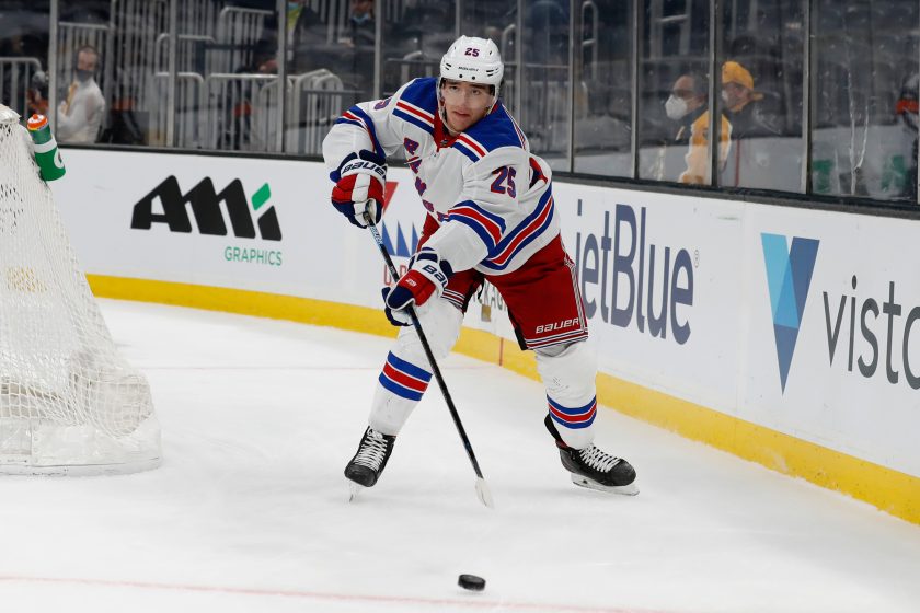 Rangers sign Libor Hájek to one-year deal