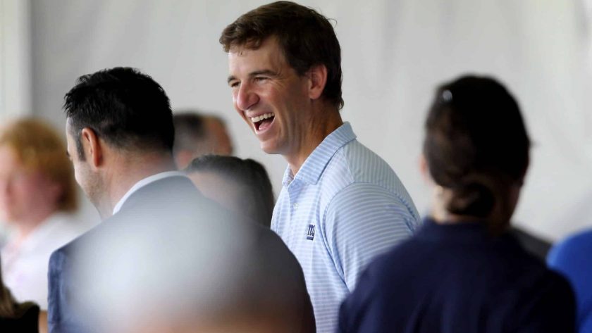 Eli Manning cracks joke about Tom Brady’s Super Bowl title count
