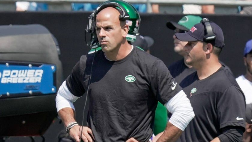 Jets HC Robert Saleh sent Jeff Ulbrich a clear message his first day as the DC