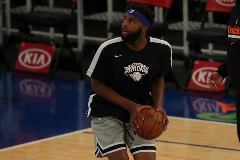 Knicks HC Tom Thibodeau hints at possible Mitchell Robinson return
