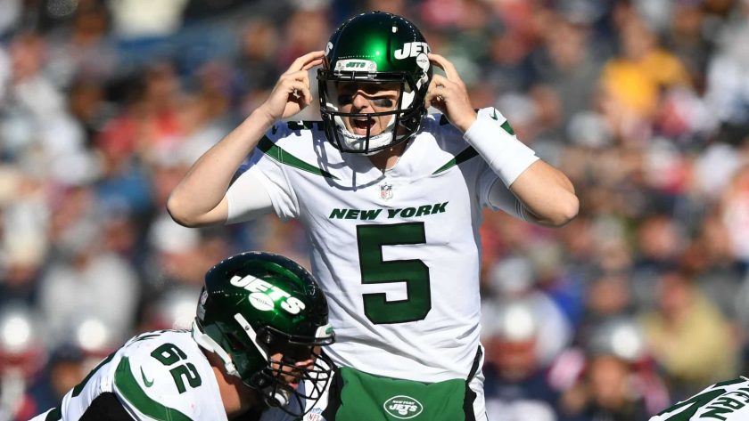 Jets’ Robert Saleh has simple expectations for QB Mike White