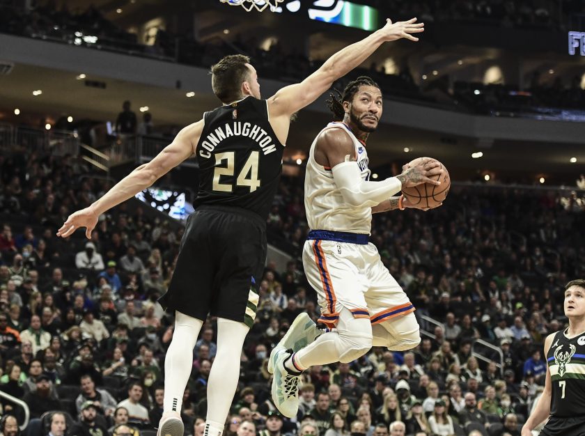What happened in the Knicks’ 113-98 win at Milwaukee?