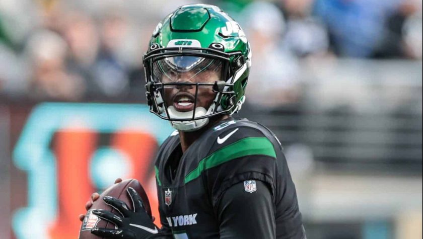 Jets make Josh Johnson QB2 for Thursday, activate Hamsah Nasirildeen