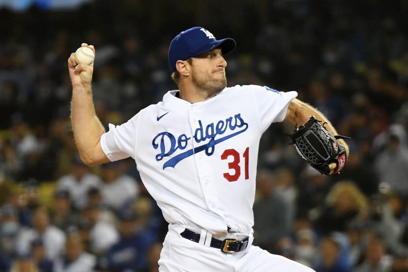 Which free agents should the Mets chase to complete their rotation?