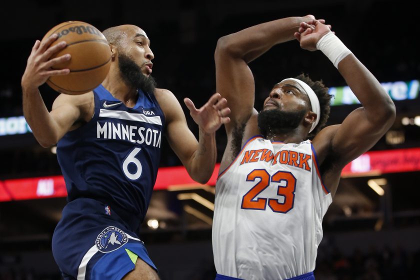 mitchell robinson