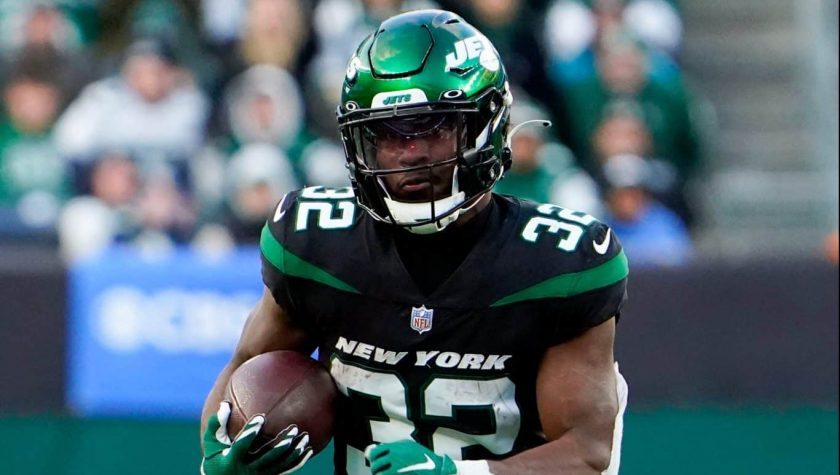 Jets’ Mike LaFleur: RB Michael Carter ‘doesn’t conduct himself like a normal rookie’