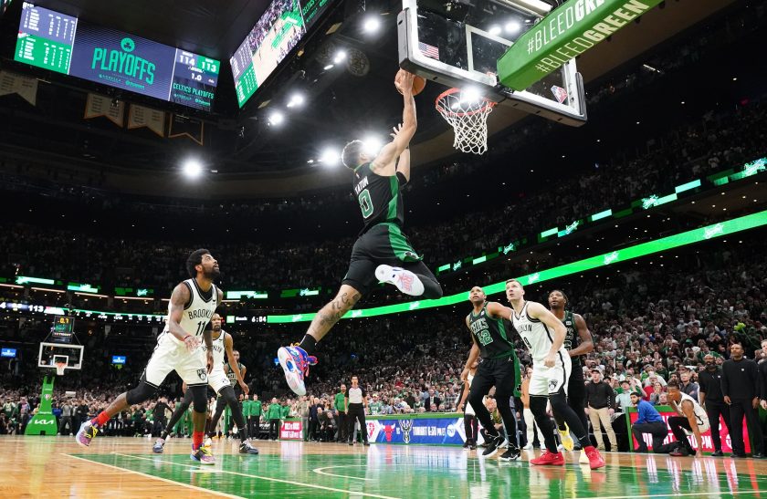 Celtics buzzer-beater crushes Nets in Game 1