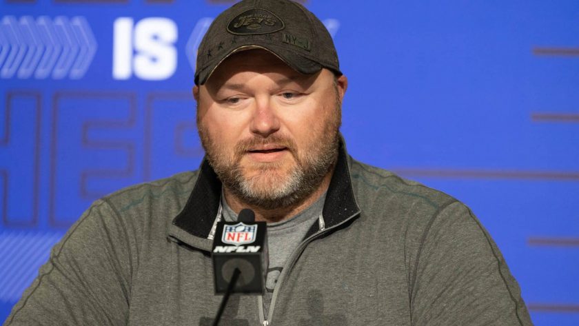 Joe Douglas jets
