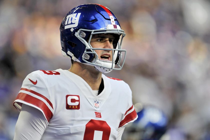 Daniel Jones owes Giants nothing in contract talks
