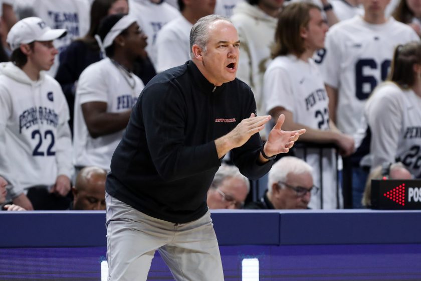 We pay attention in March: How many locals will make Big Dance?