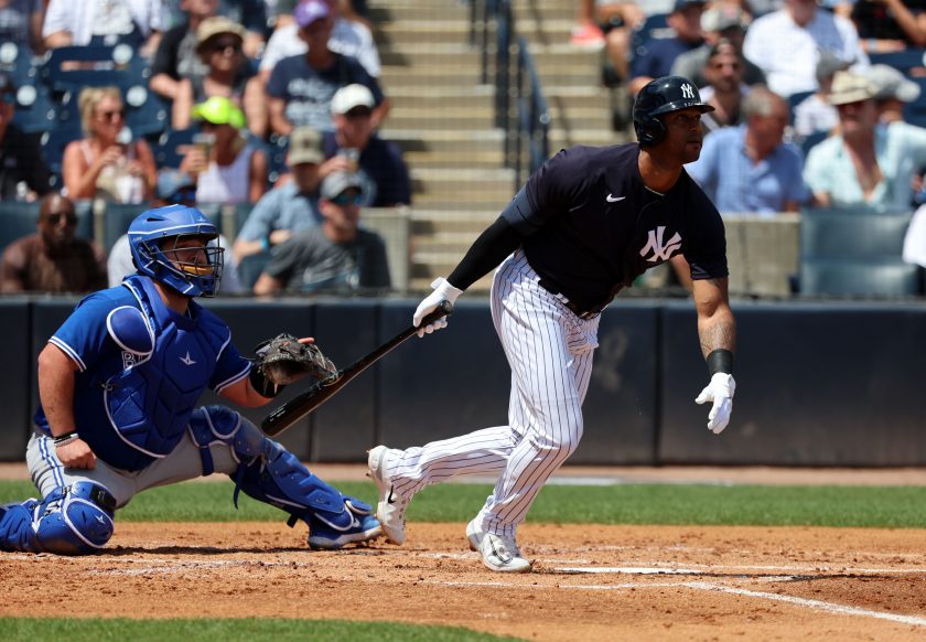 Yankees’ Aaron Boone to Aaron Hicks: Play better and you’ll play more